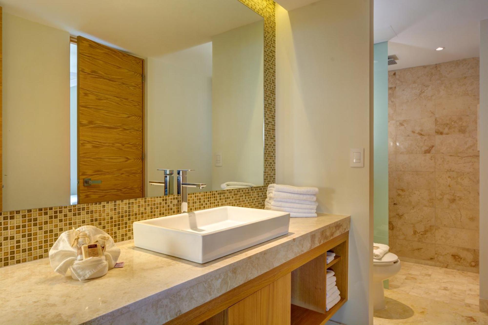 Anah Suites By Las Flores Vacation Rentals Playa del Carmen Kültér fotó